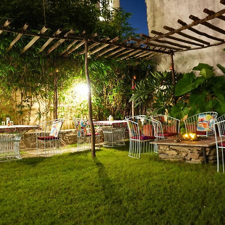 Petal Of Mewar - A Luxury Boutique Hotel Udaipur Esterno foto