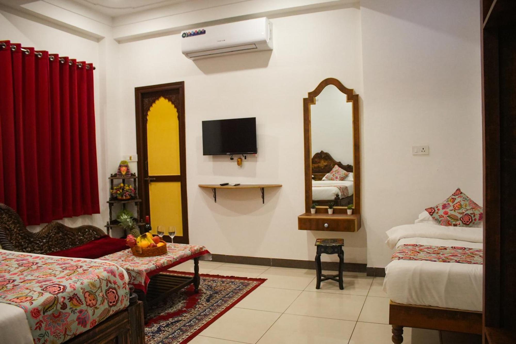 Petal Of Mewar - A Luxury Boutique Hotel Udaipur Esterno foto
