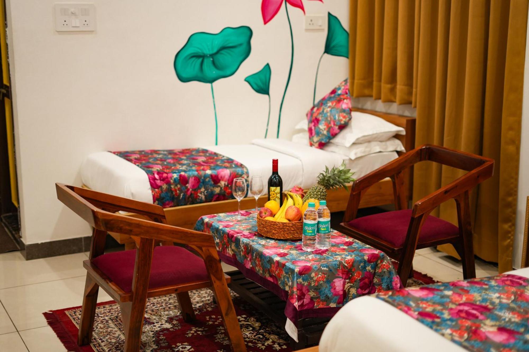 Petal Of Mewar - A Luxury Boutique Hotel Udaipur Esterno foto